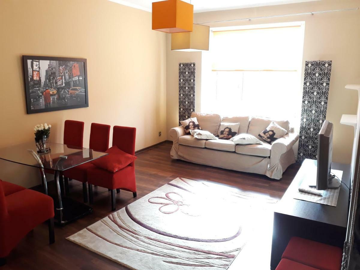 Apartament Pod Aniolami Na Starowce W Radomiu Экстерьер фото